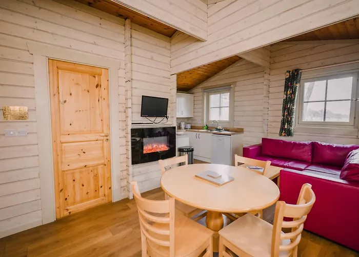 The Jonas Centre Lodge