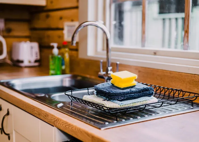 The Jonas Centre Lodge *