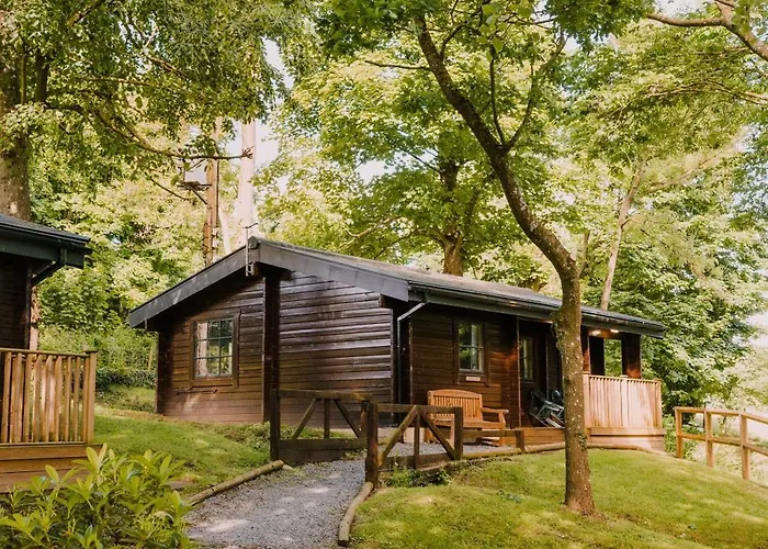 The Jonas Centre Lodge *